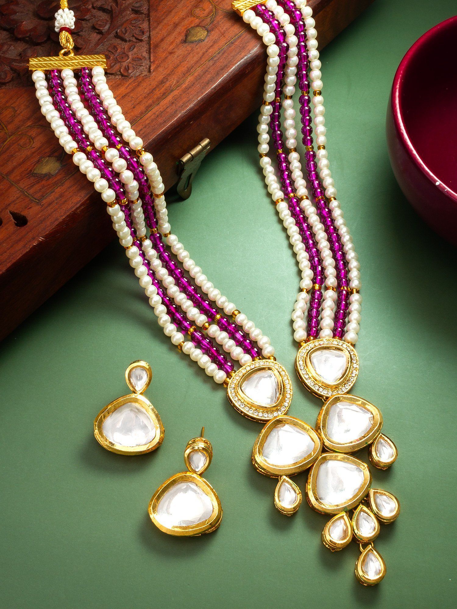 Morison Golden Radiance Allure Necklace Set Shine with Elegance
