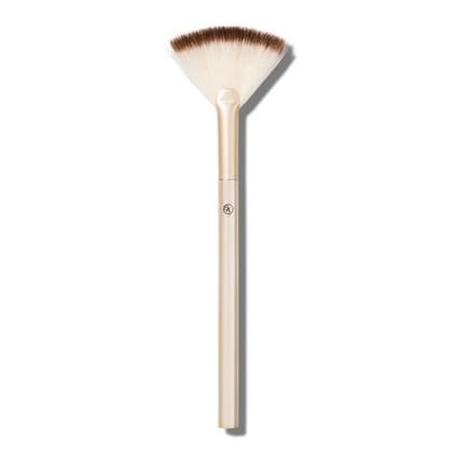 Elecsera Fan Makeup Brush (Pack of 1)
