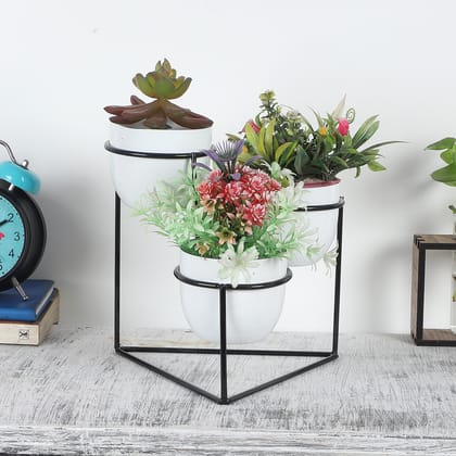 Traingle Stand Planter Black & White