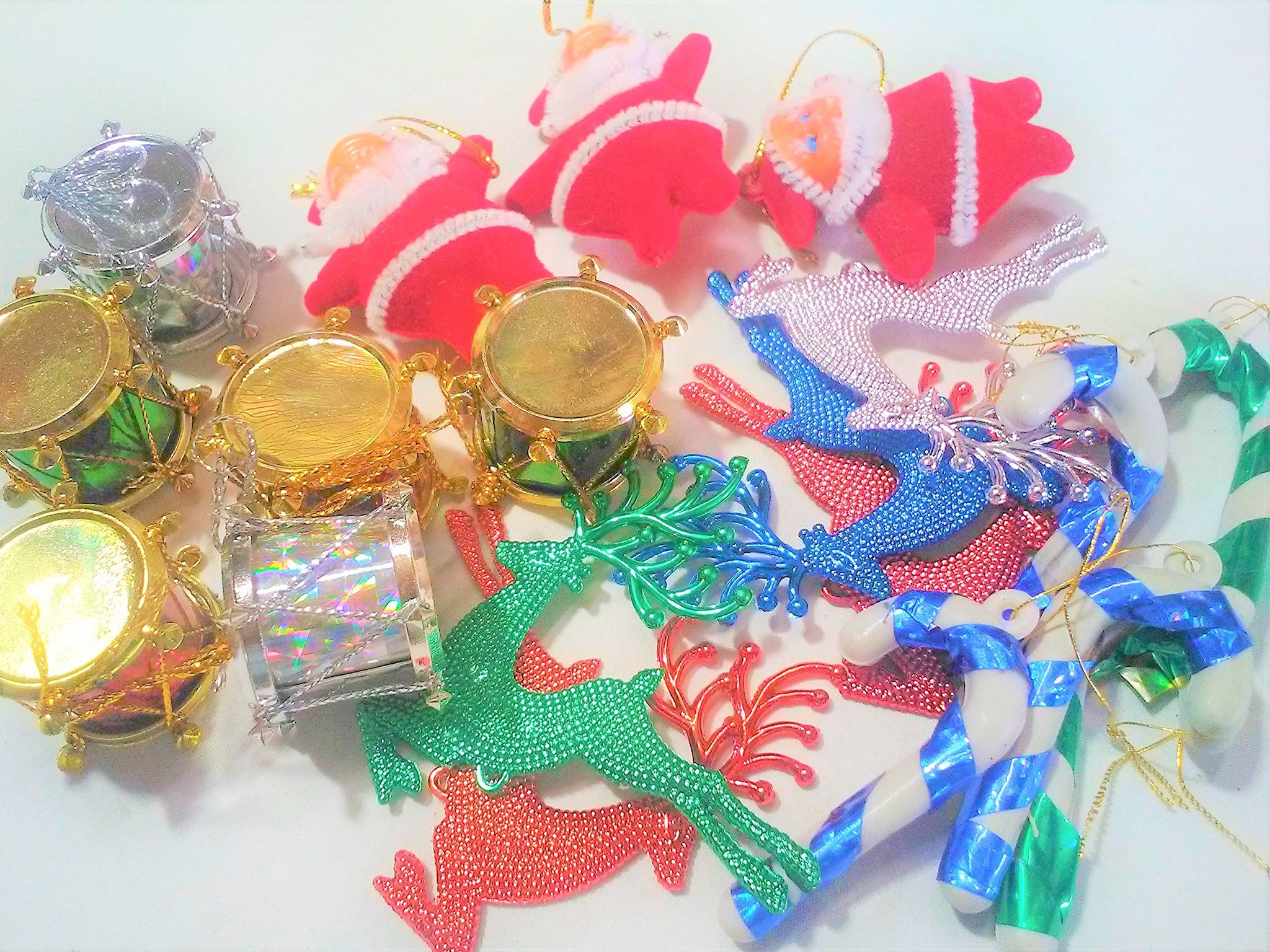 Christmas Tree Decoration Iteam. Santa 3 Pic, Animals 5 PIS,Drum 6 Pic Santa Stick 5 pic