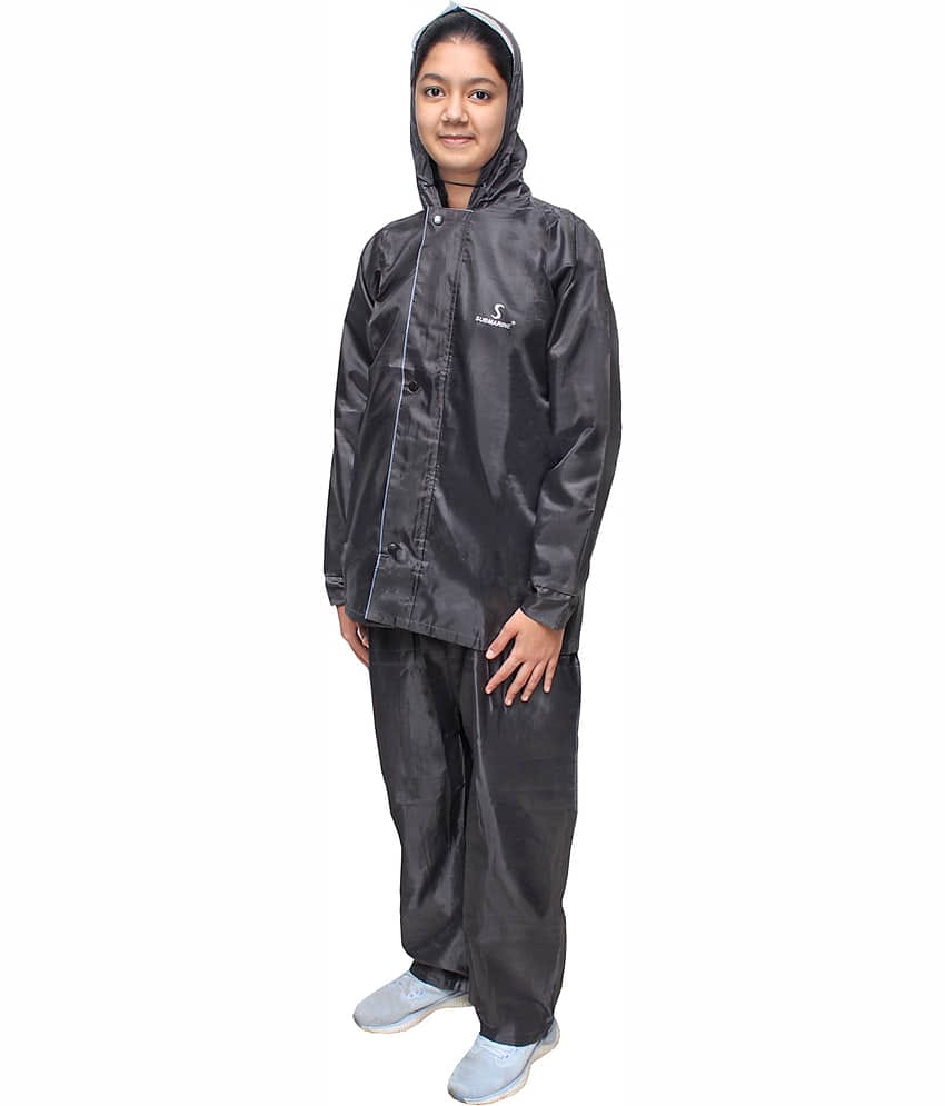 Goodluck Polyester Raincoat Set - Black