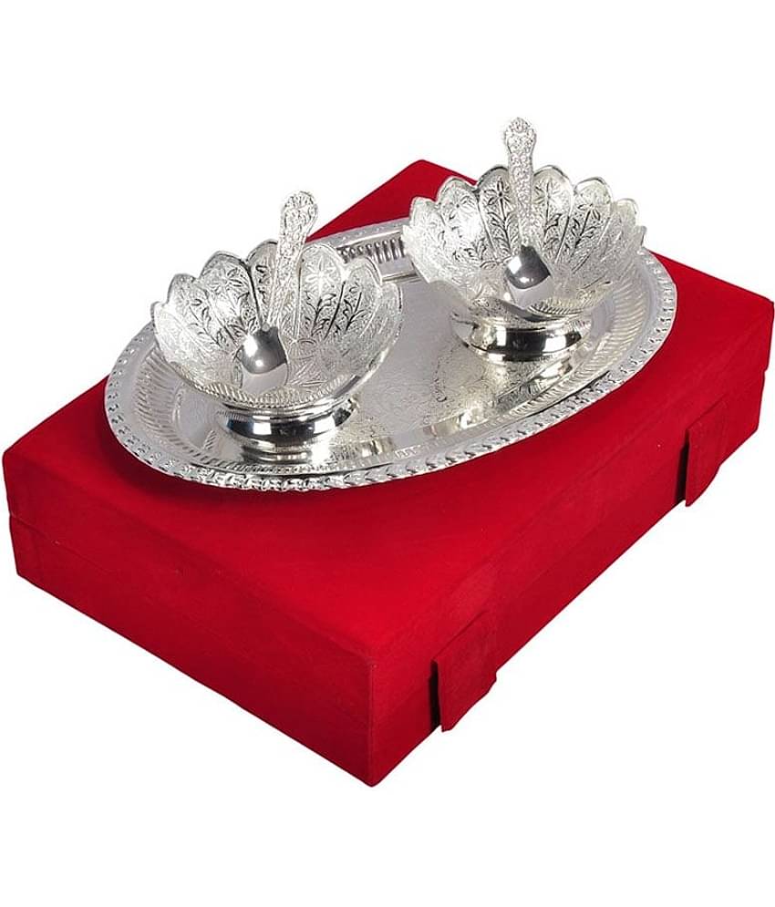 Being Nawab Handcrafted Lotus Shaped Bowls With Engraved Oval Tray - Set of 5 pieces