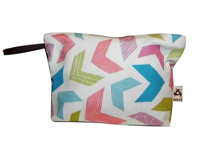 Polyester Astara printed travel pouch, Shape: Square Polyester Astara printed travel pouch, Shape: Square