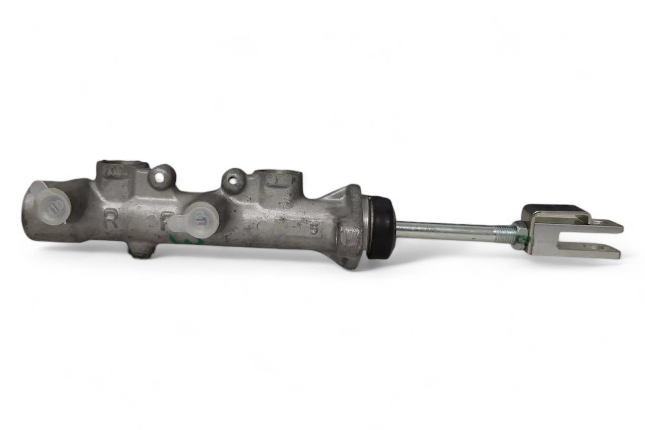 Bosch Brake Master Cylinder 0204713711