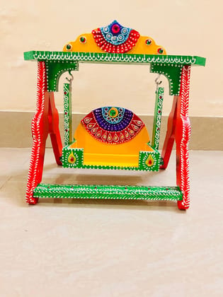 JHULA - Triangle Design JHULA - Triangle Design
