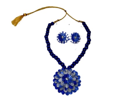 Handmade Necklace with Earrings Set | Blue & White| Free size Handmade Necklace with Earrings Set | Blue & White| Free size