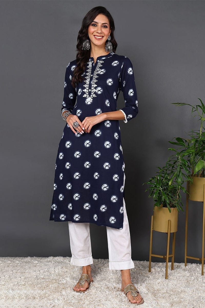 Plus Size Blue Cotton Embroidered Ethnic Motifs Straight Kurta VCK9568