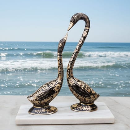 Brass Decorative Showpiece Duck Pair Statue For Home Decor, Height : 11 Inch (ANMAS214 B)
