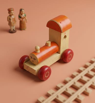 Handcrafted Wooden Toy Engine – Lacquerware Craft