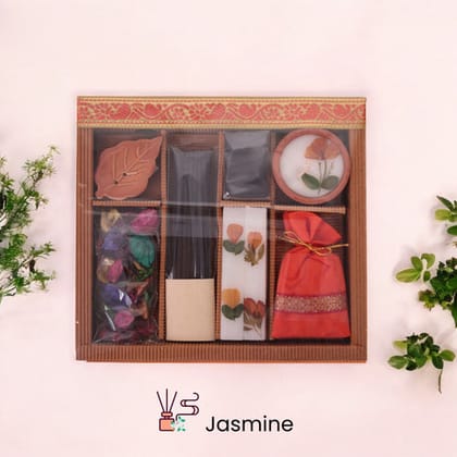 Handmade Aroma Gift Box with Potpourri Set of 7 - Lavender Handmade Aroma Gift Box with Potpourri Set of 7 - Lavender