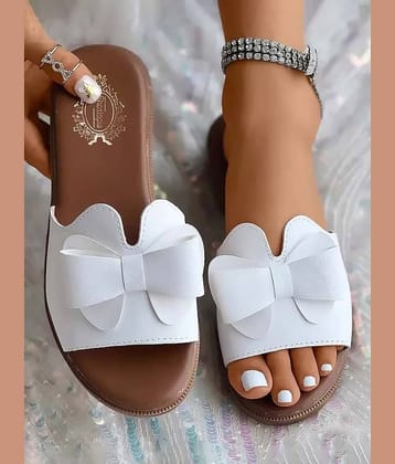 Shoetopia White Women's Flats