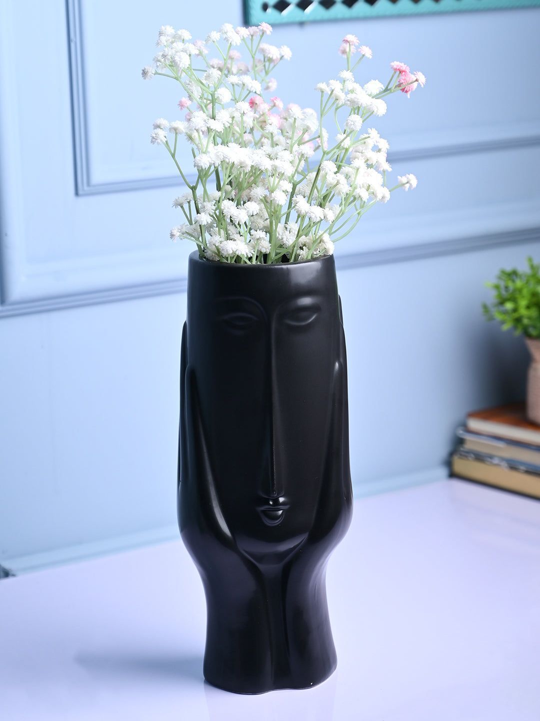 Black Glossy Ceramic Vase - Artistic Elegance