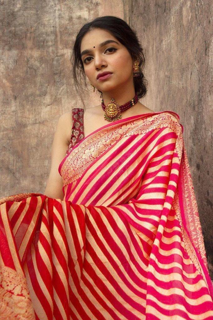 Zari Work Silk Saree With Blouse Piece
