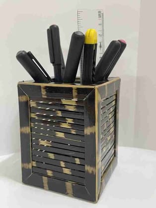 Compartments Bamboo Pen stand | Hand Made | Pen Holder | Pen Storage Box | Pen Organizer (Brown) Compartments Bamboo Pen stand | Hand Made | Pen Holder | Pen Storage Box | Pen Organizer (Brown)