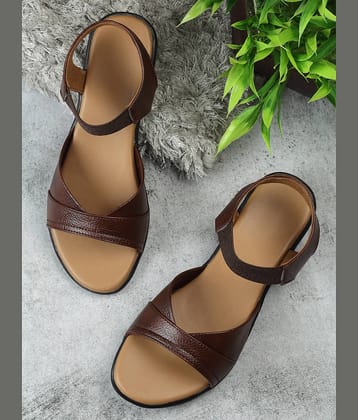 Carrito Brown Women's Flats
