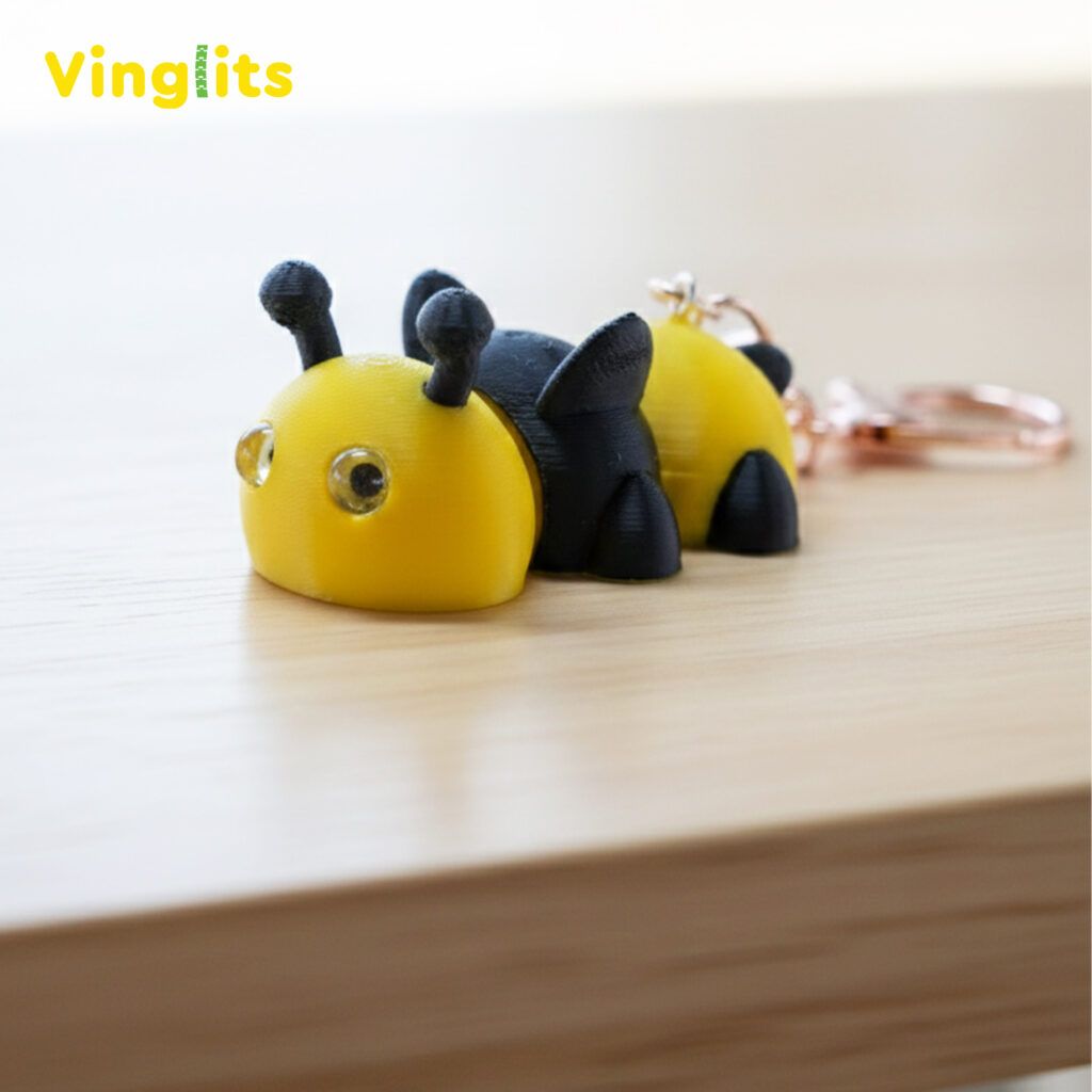 Vinglits Bugsy & Scaly 3D Printed Keychains – Articulated Animal Toys, Pocket-Friendly Keyrings, Stress Relief Desk Toys for Kids & Adults, Collectible Accessories (Bee - Beebop, Medium)