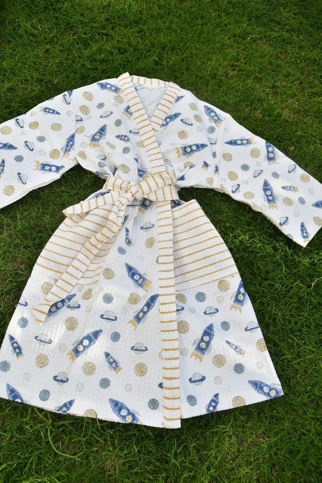 Kids Premium Waffle Cotton Bathrobe Rocket Pattern Extra Large (8-10 years)