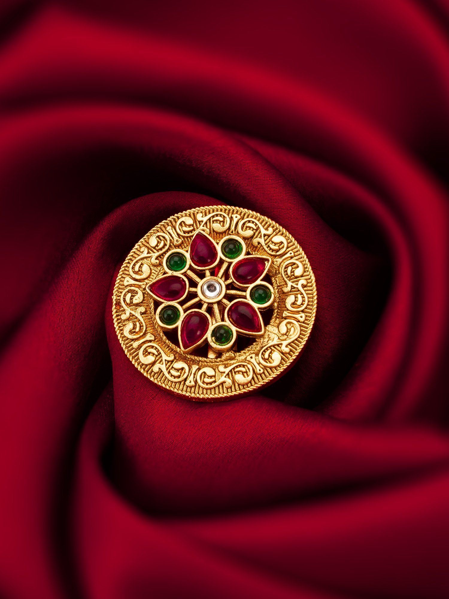 Morison Vintage Gold Ring A Nod to Timeless Charm