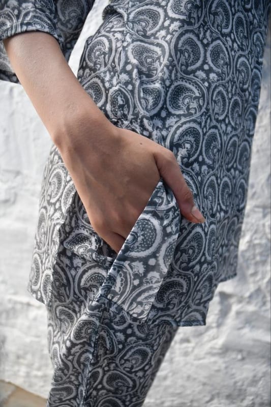 ... ...