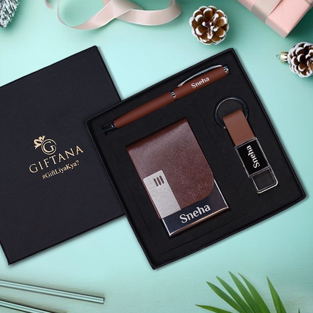 Personalized Gift : Engraved Pen, Metal Keychain & Card Holder