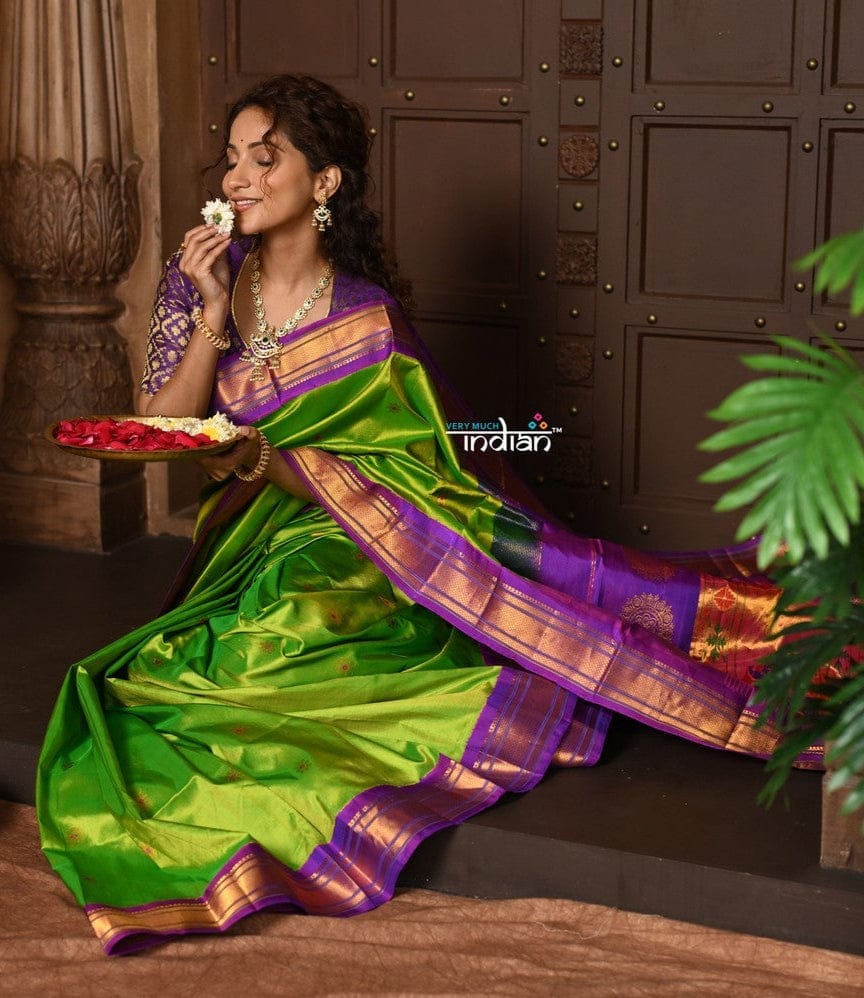 Parampara ~ Handloom Pure Silk Maharani Paithani with Majestic Maharani Pallu in Green