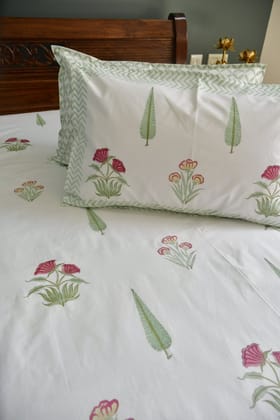 Summer Bliss Bedsheet : Refreshing Comfort -King (90 x 108) inches bedsheet Summer Bliss Bedsheet : Refreshing Comfort -King (90 x 108) inches bedsheet