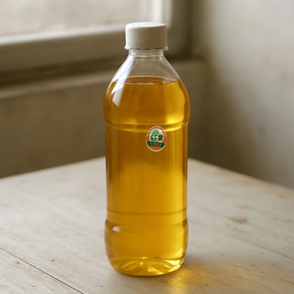 Pitambar Rana Basket's pure groundnut oil