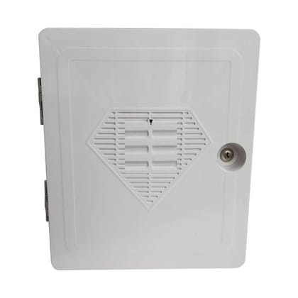 CCTV/POE Junction Box PVC Mounting Box with 3 Sockets for Camera Installation and Surveillance Systems CCTV/POE Junction Box PVC Mounting Box with 3 Sockets for Camera Installation and Surveillance Systems