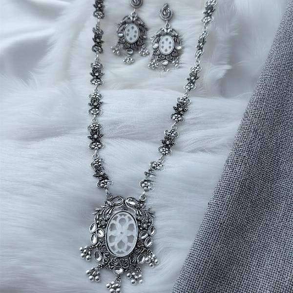 Elayne Vintage Bloom Collection