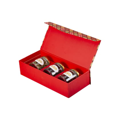 Kerala Spices Royal Assortment | 3 Bottles With Premium Spices gift box | Cardamom 100 gm, Black Pepper 150 gm & Cloves 100 gm |Handmade Beautiful Paper Craft Box | Gift Hamper | Corporate Gifts
