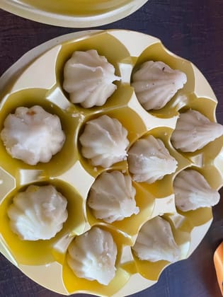 11 modak packets Plain
