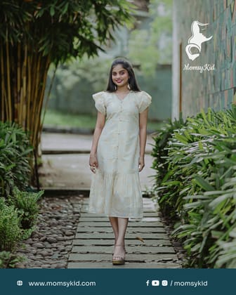 Golden Kasavu Floral Western Wear with Half Sleeve Golden Kasavu Floral Western Wear with Half Sleeve