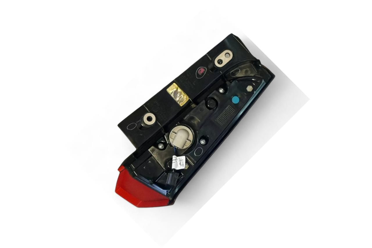 Lumax Rear Tail Lamp - LH 132-RCA-XL6-19-UPL