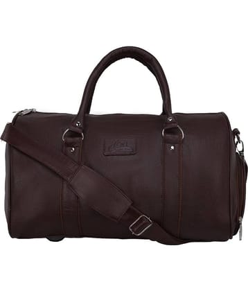 Leather World Brown Solid M Duffle Travel Bags