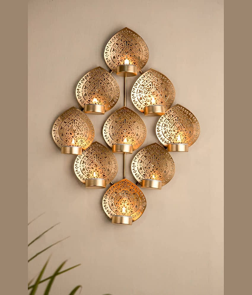 METAL MESTERY Gold Hanging Metal Tea Light Holder - Pack of 1
