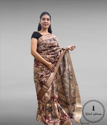 Dola Silk Saree – A Touch of Grace