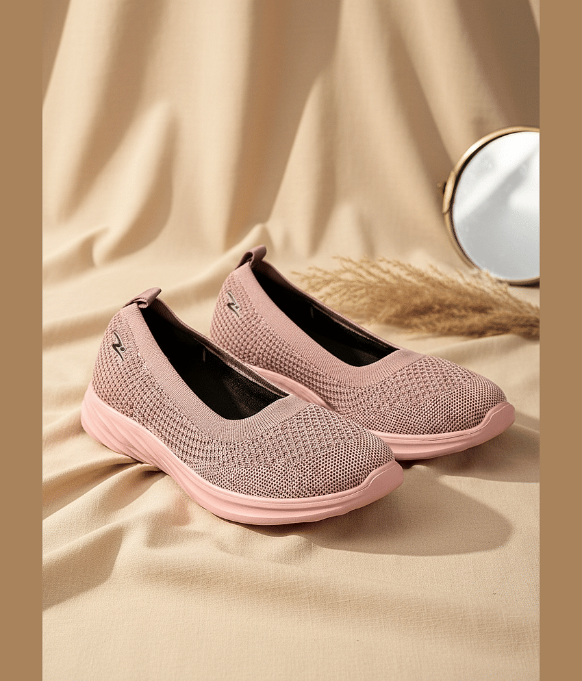 Adrun Lavender Women's Slip On
