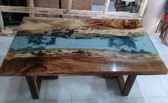 TABLE DESK