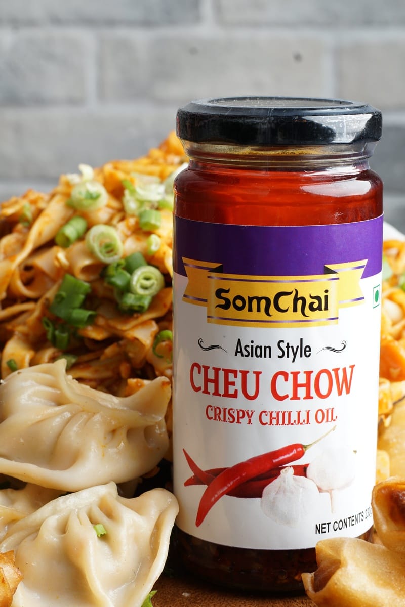 Somchai Cheu Chow Crispy Chilli Oil (230g) | Crunchy Garlic & Chilli | Dim Sum Condiment