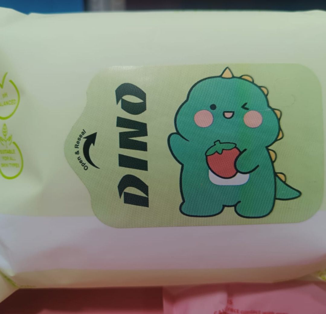 Esmi- *Wet Tissue Pouch*  ( Green )