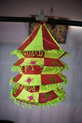 Applique Lamp Hanger