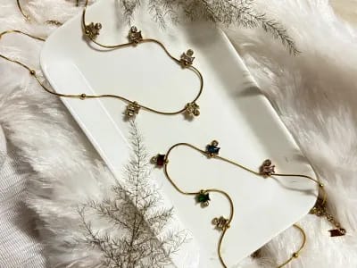 Neck Chain