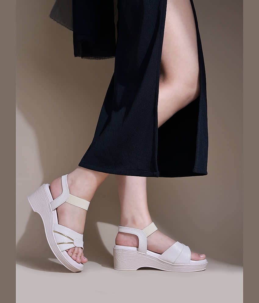 Shoetopia Cream Women's Sandal Heels