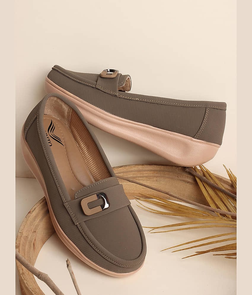 Carrito Black Women's Loafers