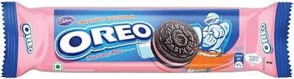 Cadbury Oreo Strawberry Creme Flavour Sandwich Biscuit 113.75g Cadbury Oreo Strawberry Creme Flavour Sandwich Biscuit 113.75g
