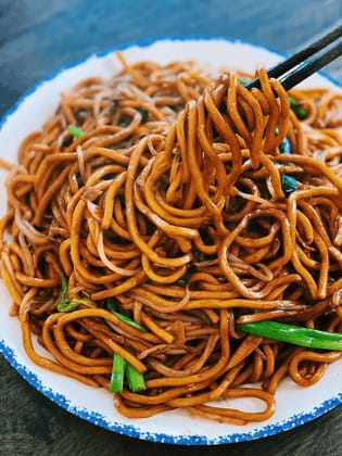 Classic Hakka Noodles - 200 gm - One single serving pack