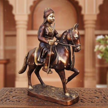 Brass Showpiece Maharana Pratap Statue With Antique Finish (BSMAS925 A)