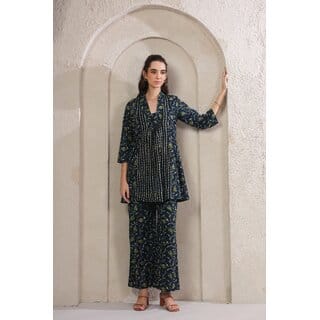 Elara Women's Floral Co-ord Set - Chic Casual Outfit with Wide-Leg Pants Elara Women's Floral Co-ord Set - Chic Casual Outfit with Wide-Leg Pants