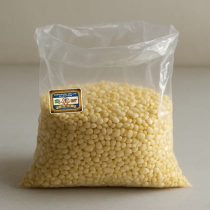 Sobhasini Mallik Selection's urad dal (split black gram)