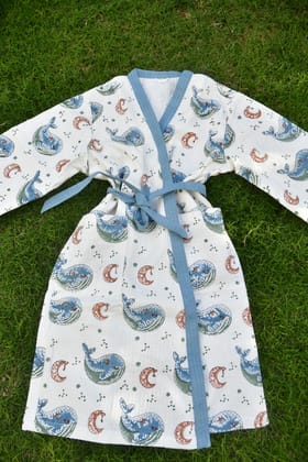 Kids HandBlock Premium Waffle Cotton Bathrobe Whale Pattern - Small (2-4 years) Kids HandBlock Premium Waffle Cotton Bathrobe Whale Pattern - Small (2-4 years)